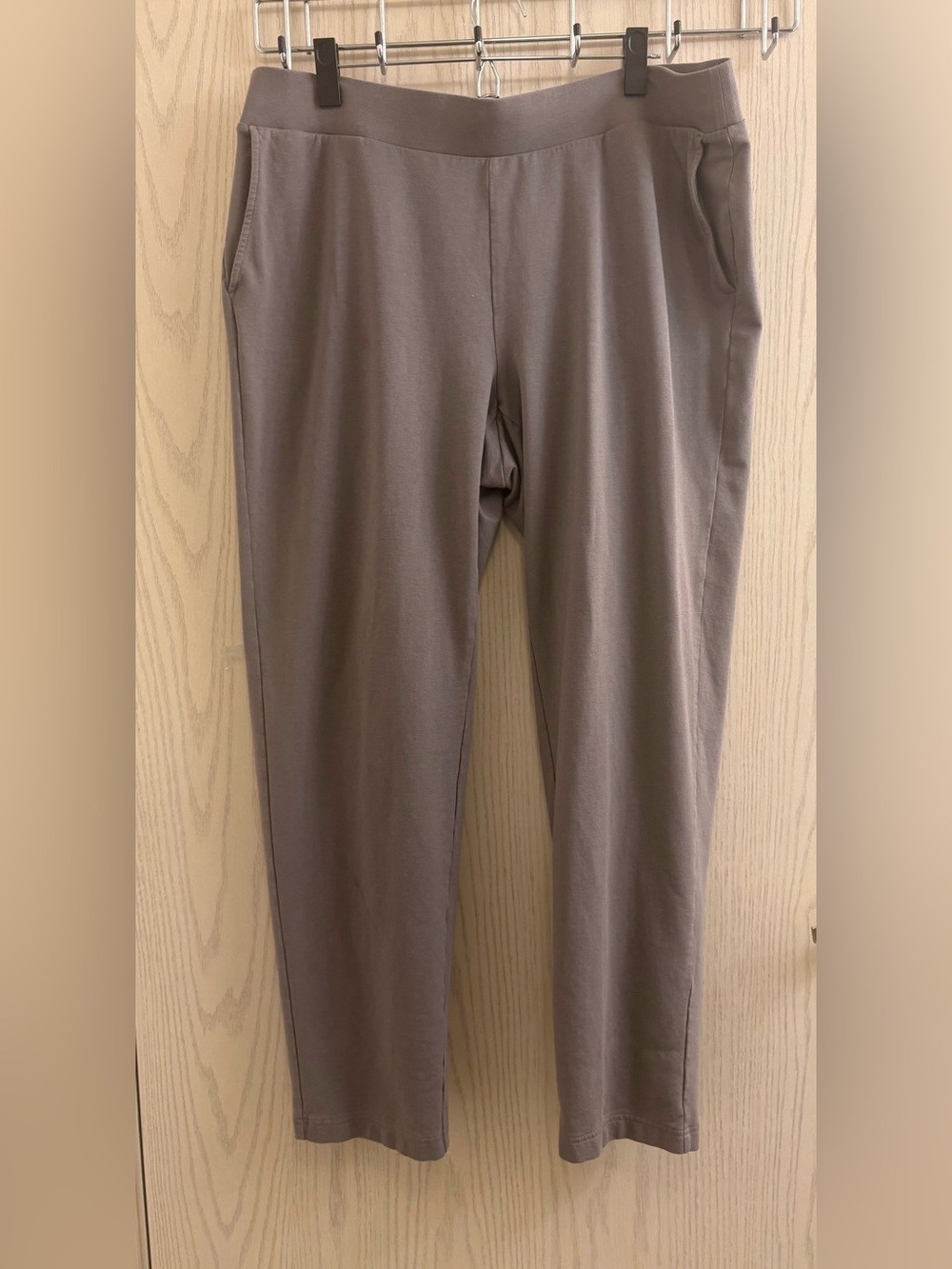 J. Jill Taupe Slim Leg Cotton Pull-On Pants